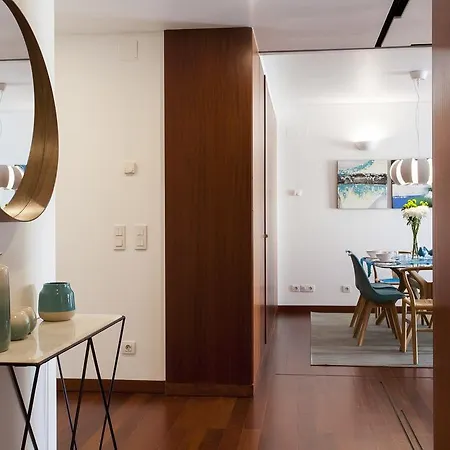 Charming 2-bedroom In The City Centre Lisbon