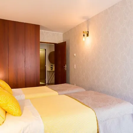 Charming 2-bedroom In The Centre Appartement Lissabon