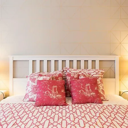 Charming 2-bedroom In The City Centre *