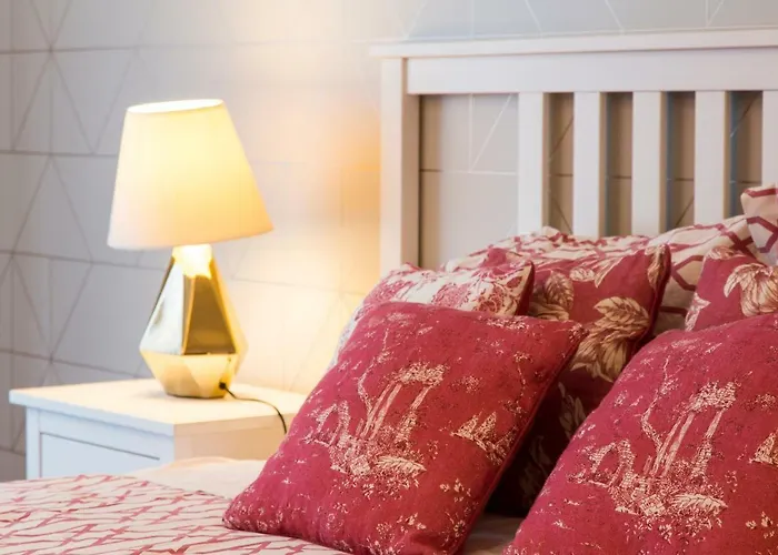 شقة Charming 2-bedroom In The Centre *